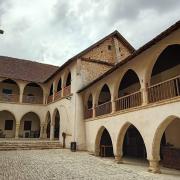 Monastère