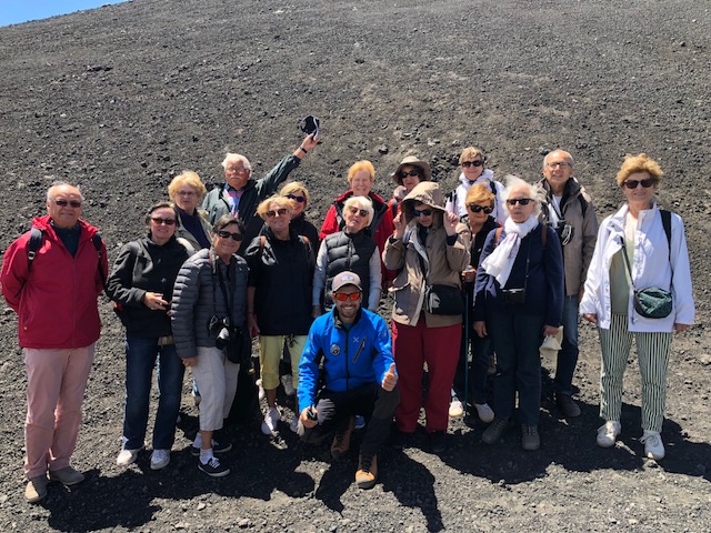 Randonneurs de l'ULRR sur les pentes de l'Etna à 3000 m !!!