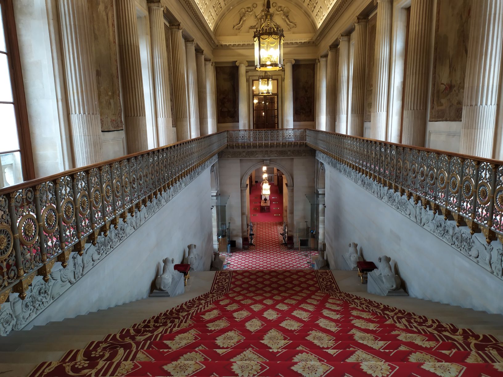 Le grand escalier d'honneur